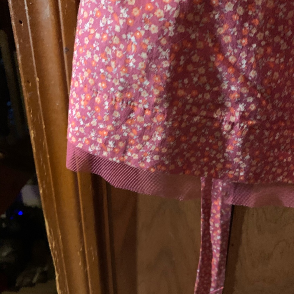 American Eagle Outfitter’s Dressy summer frock. - Picture 4 of 9